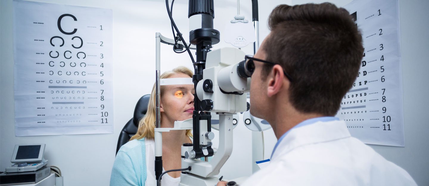 خطوات التعافي بعد جراحة الماء الأبيض وكيف تضمن رؤية أوضح مع الدكتور سلطان الدريس بالرياض