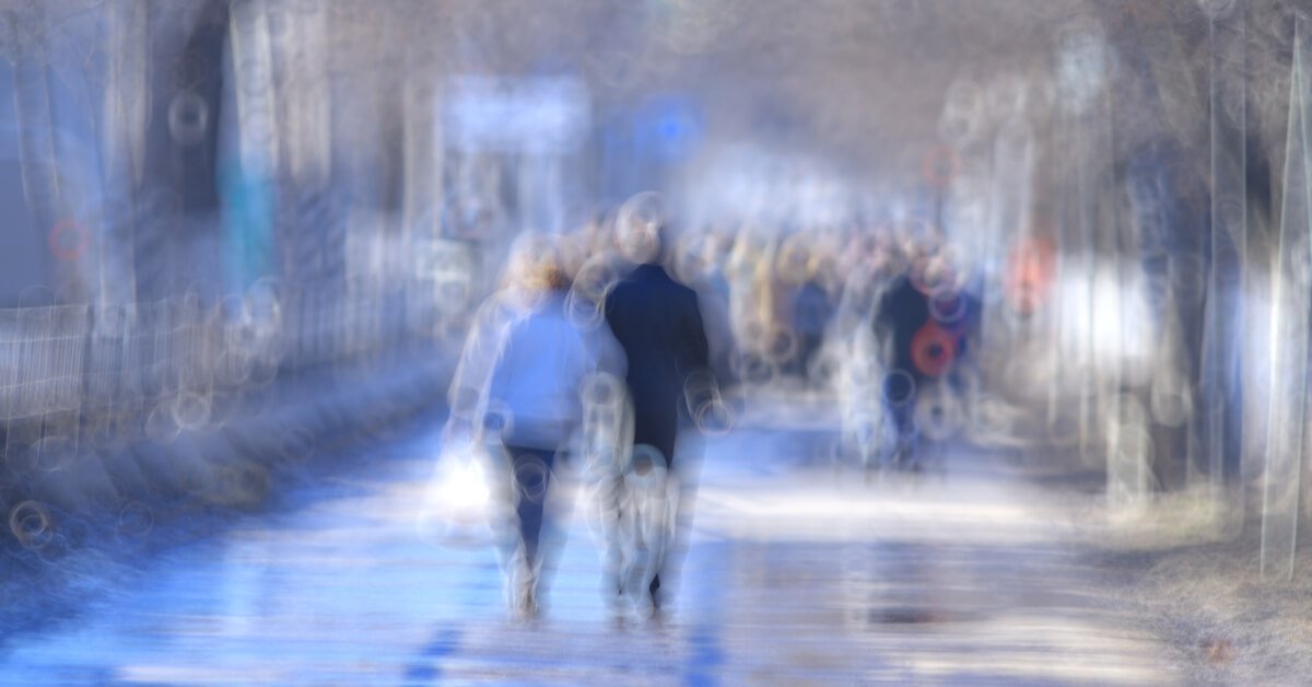 لماذا تحدث الرؤية الضبابية بعد الليزك؟ وكيف يعالجها الدكتور سلطان الدريس في الرياض